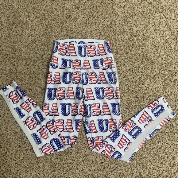 USA booty scrunch leggings - Picture 2 of 5